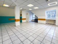 Bild (0b24989a1cd8b2f451c28dcdfcda41a3): Kombinierbare Gewerbeeinheiten als B�ro, Praxis, Ausstellung nutzbar