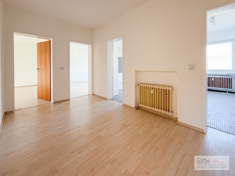 Flur (2) Etagenwohnung Kamen