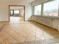 Bild (6b2e7eee617fc480c031eaf569d7d3fd): Gro�z�gige und helle Etagenwohnung mit Balkon und Terrasse!