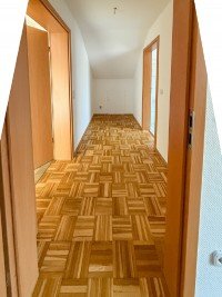 Bild (79f8e720e65d982b20ef5b478f505dac): ** Verkauft ** Attraktive Dachgeschosswohnung in 3-Familienhaus - Renoviert & mit Loggia