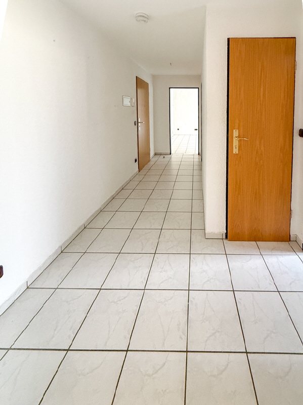 Flur (3) Etagenwohnung Kamen